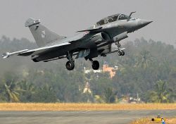 France Wants Rafale Fighter Price For India Same As That Of Egypt, Qatar