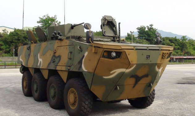 South Korean New 8x8 Amphibious Armored Vehicle To Enter Service This Year