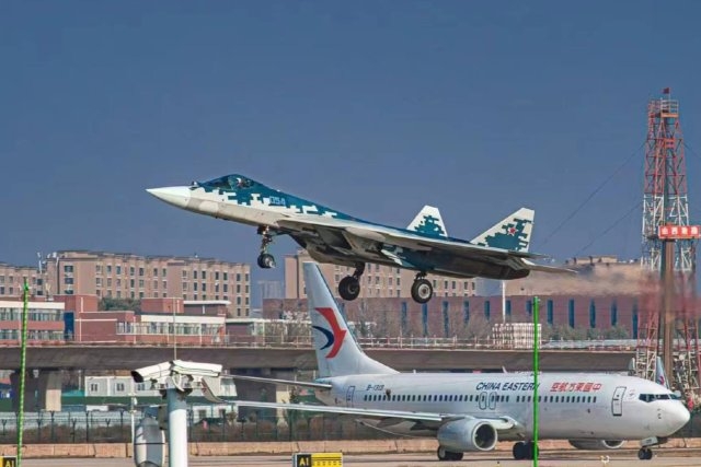 Russian Su-57 Flies into China For Airshow 2024 in Zhuhai