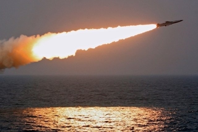 State Trials of Zircon Hypersonic Missile from Frigate & Submarine in August