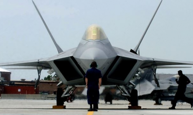 USAF F-22 Crashes After Flypast to Honor Coronavirus First Responders