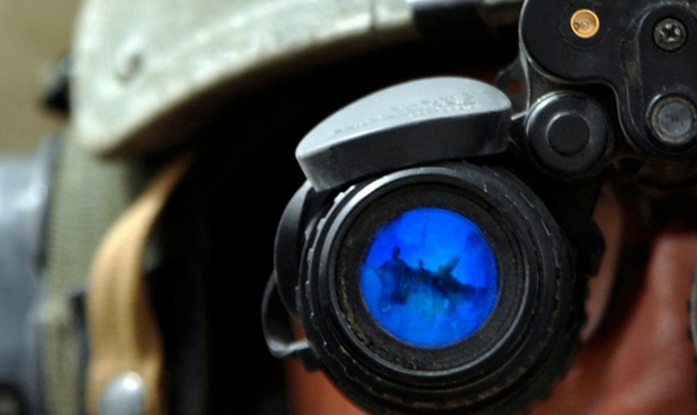 US Army To Field Weapon Sight that Pairs Wirelessly With Night Vision Goggles