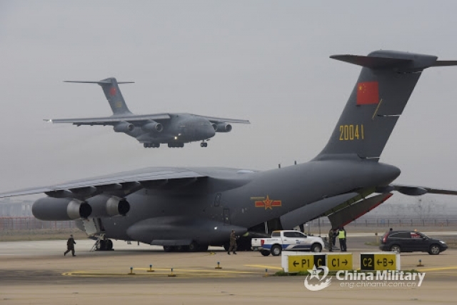 China’s Y-20 Tanker Variant Refuels J-20 Jet Mid-Air