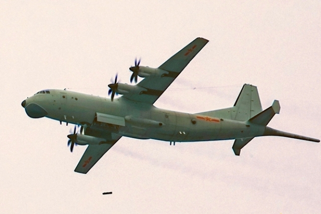 Chinese Navy Demos Air-Dropped Anti-Submarine Guided Depth Charge