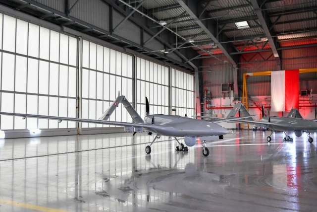 Poland Receives First Batch of Turkish Bayraktar TB2 Drones