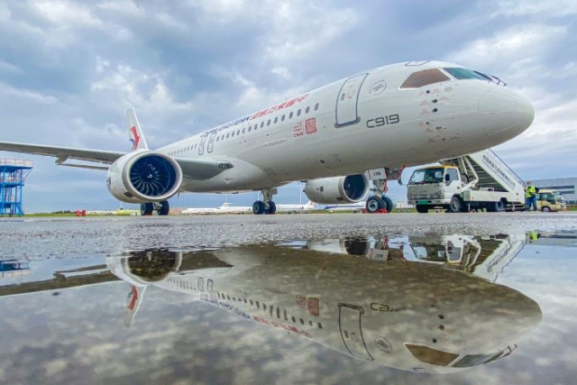 China Delivers First C Aircraft To Operator Its Competitor To