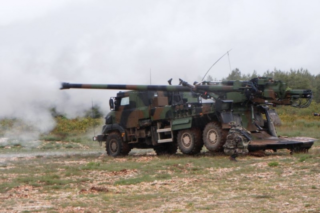 Ukraine to Receive French Caesar Howitzers, British AMRAAM Missiles ...