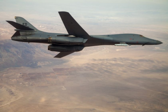 USAF B-1B Carrying Bomb Externally Could be Prelude to Hypersonic ...