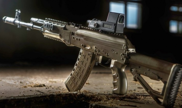 Russia's Kalashnikov Group Unveils AK-200 Family of Assault Rifles at ...